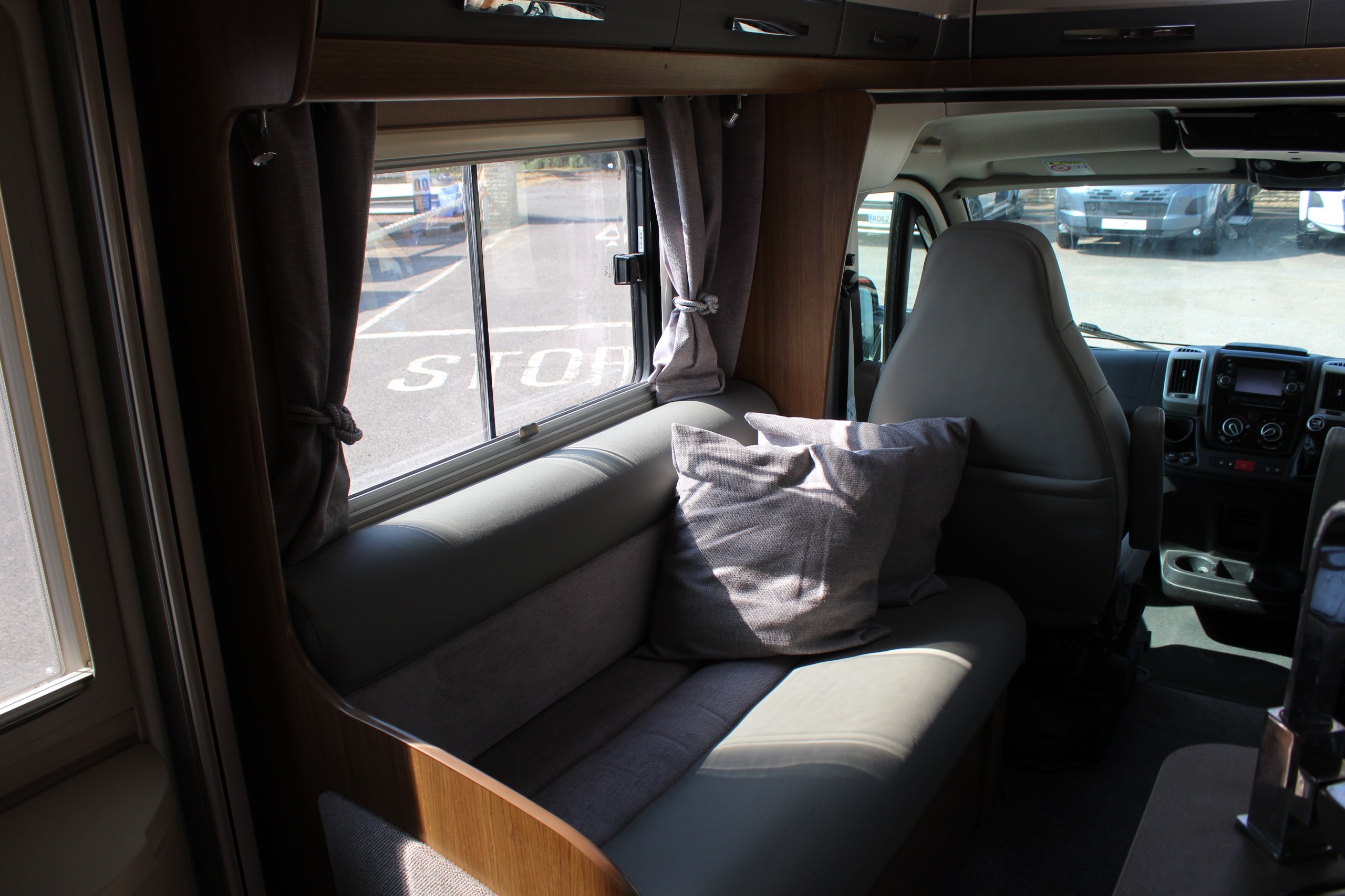 Auto-Trail Frontier Serrano