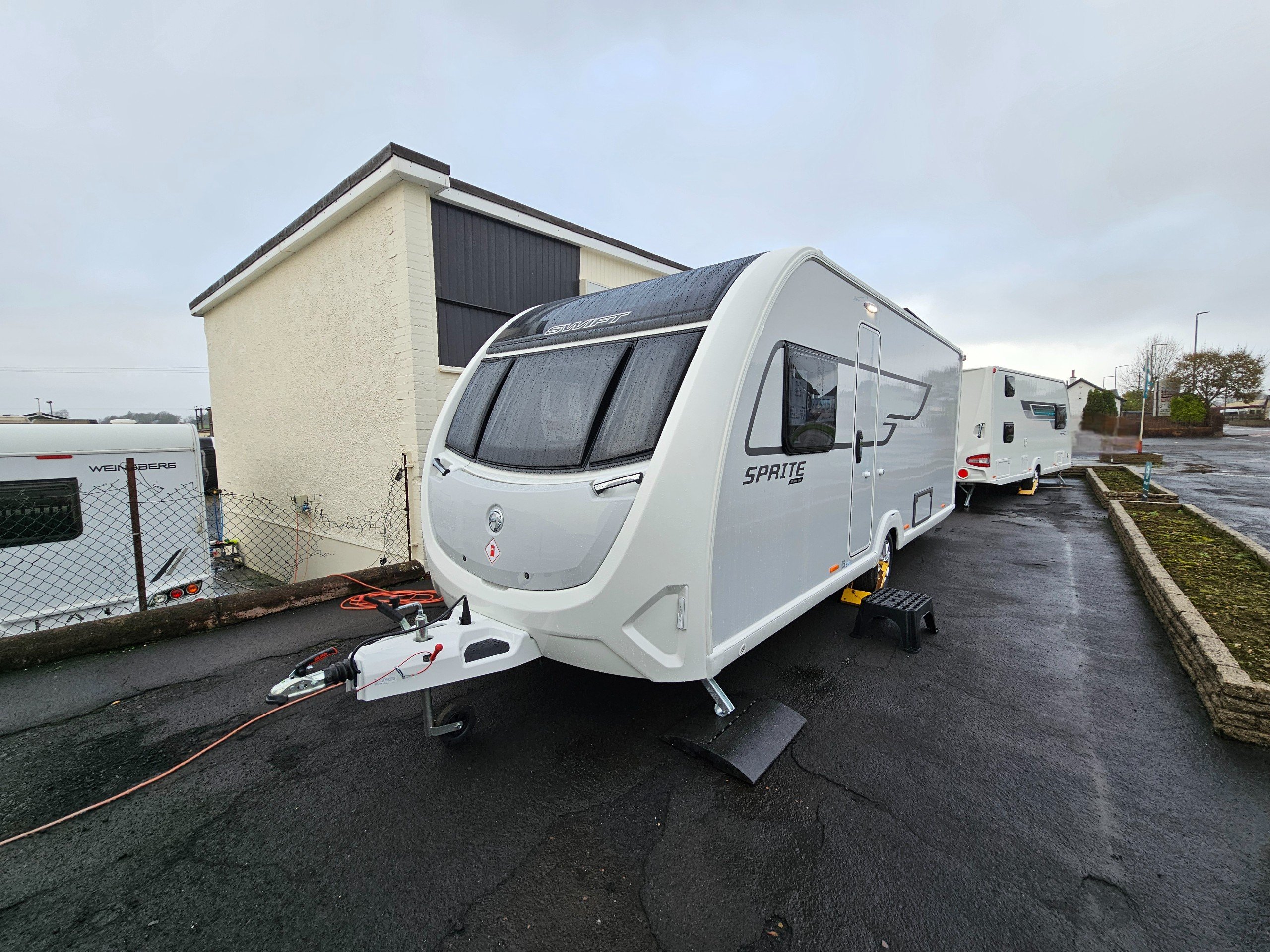 Exterior - Front