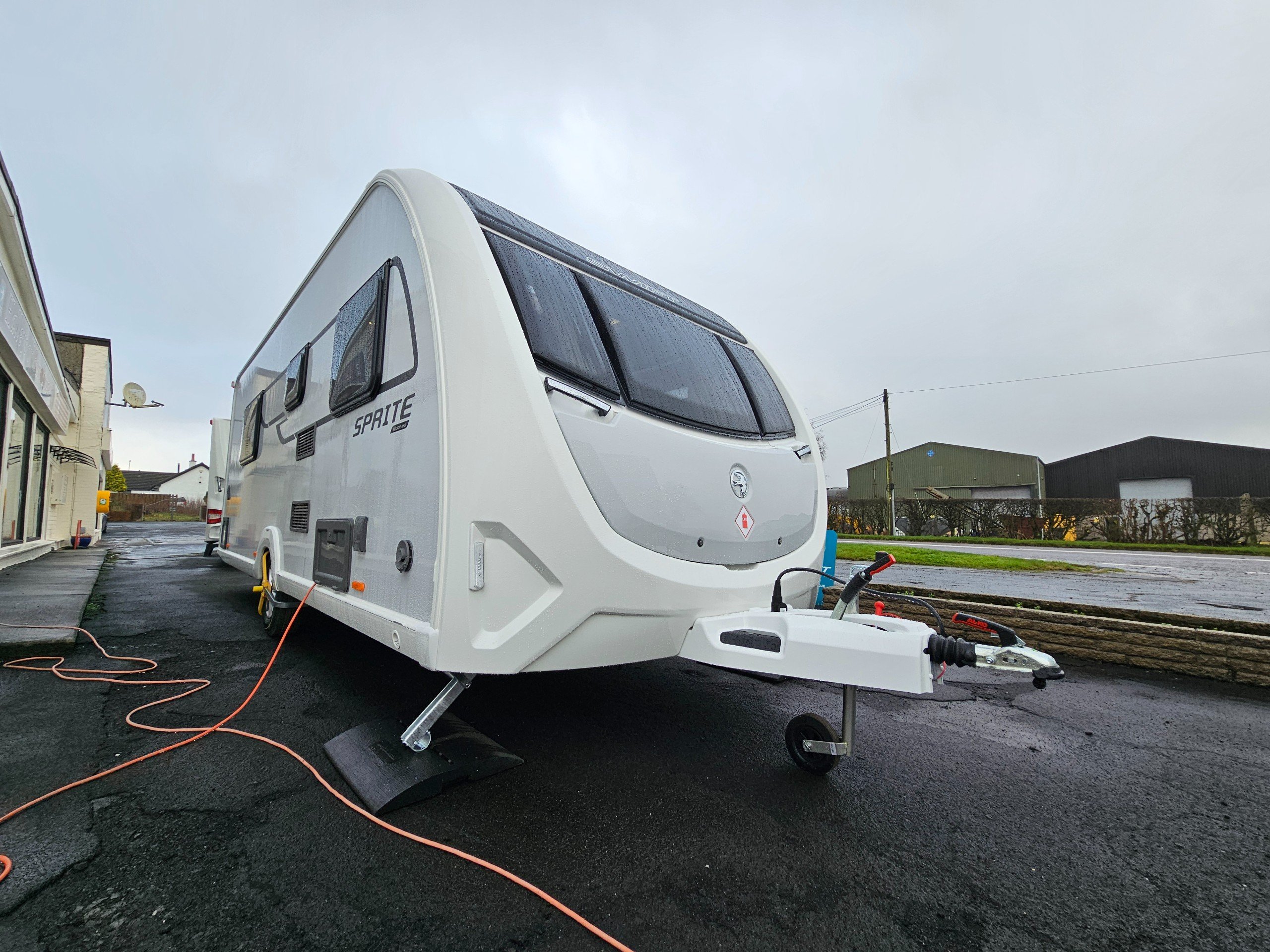 Exterior - Front