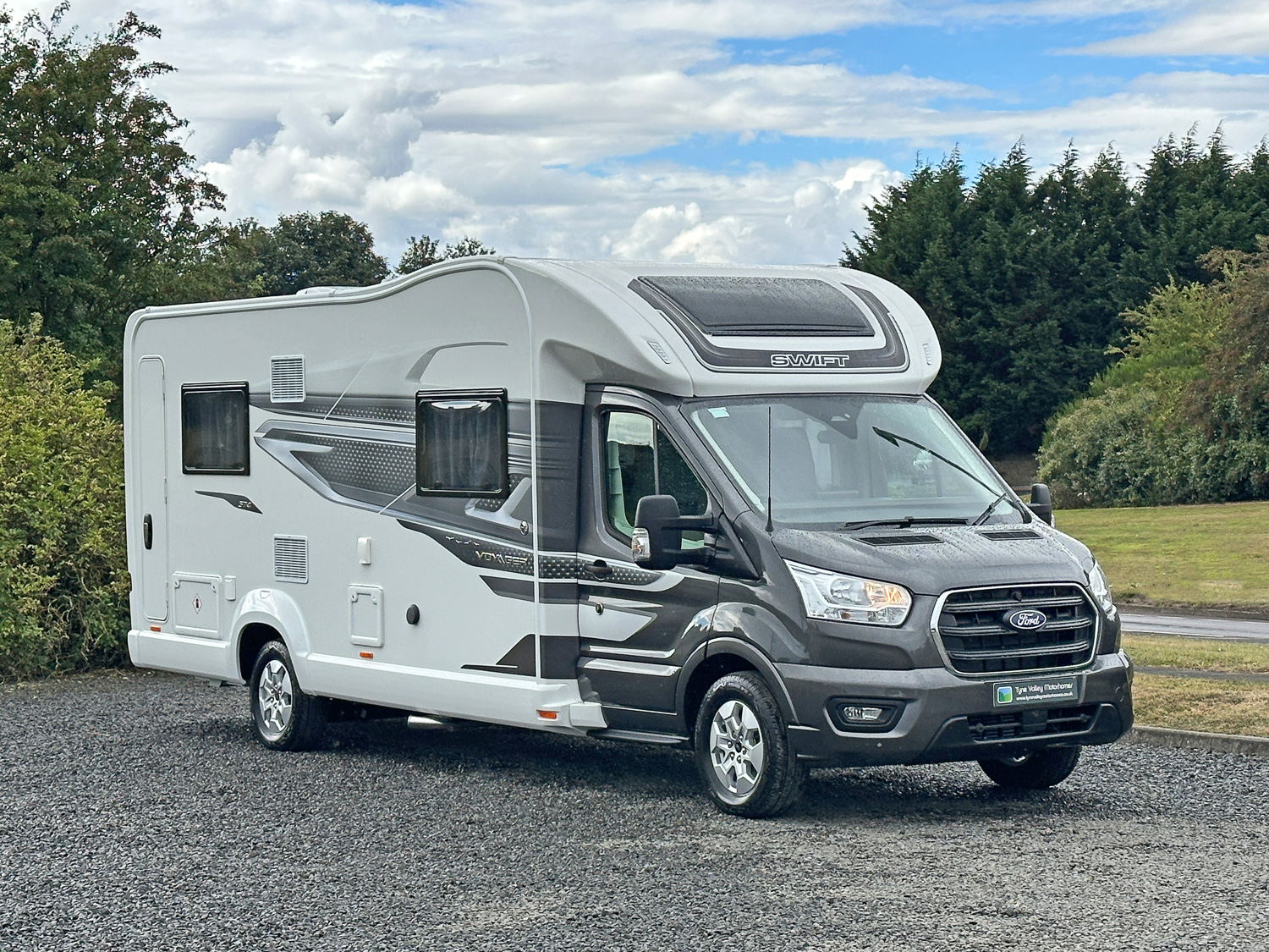 Exterior - Front