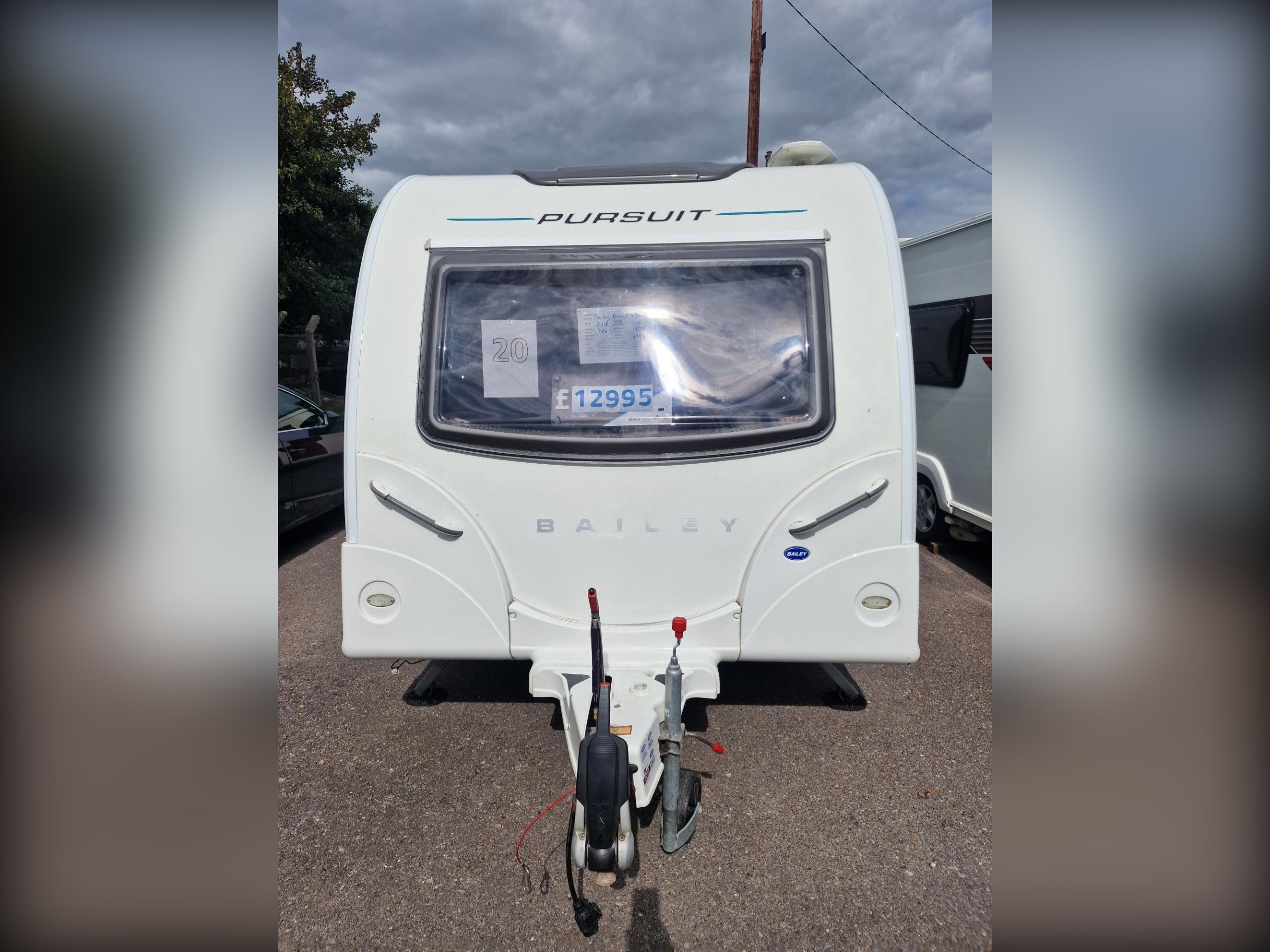Bailey Pursuit 430 - Exterior - Front