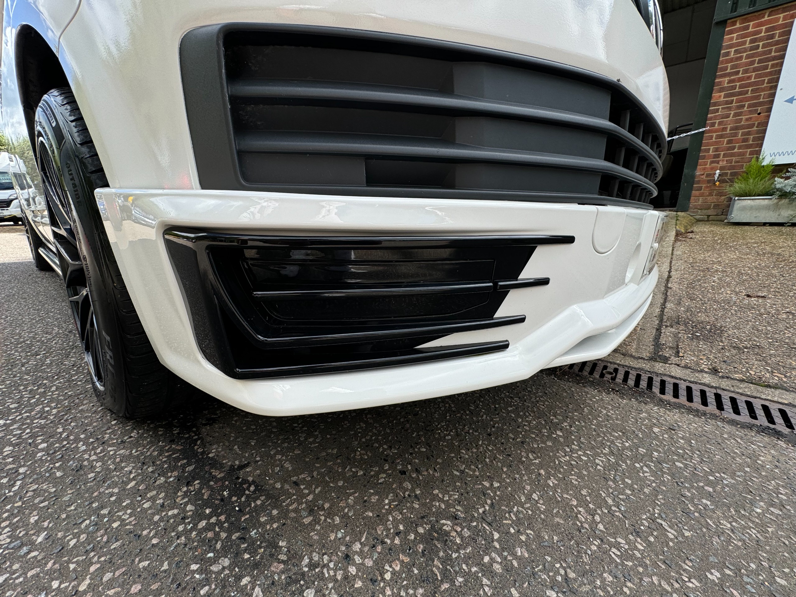 2017 Volkswagen Transporter T6 Funky Dubz