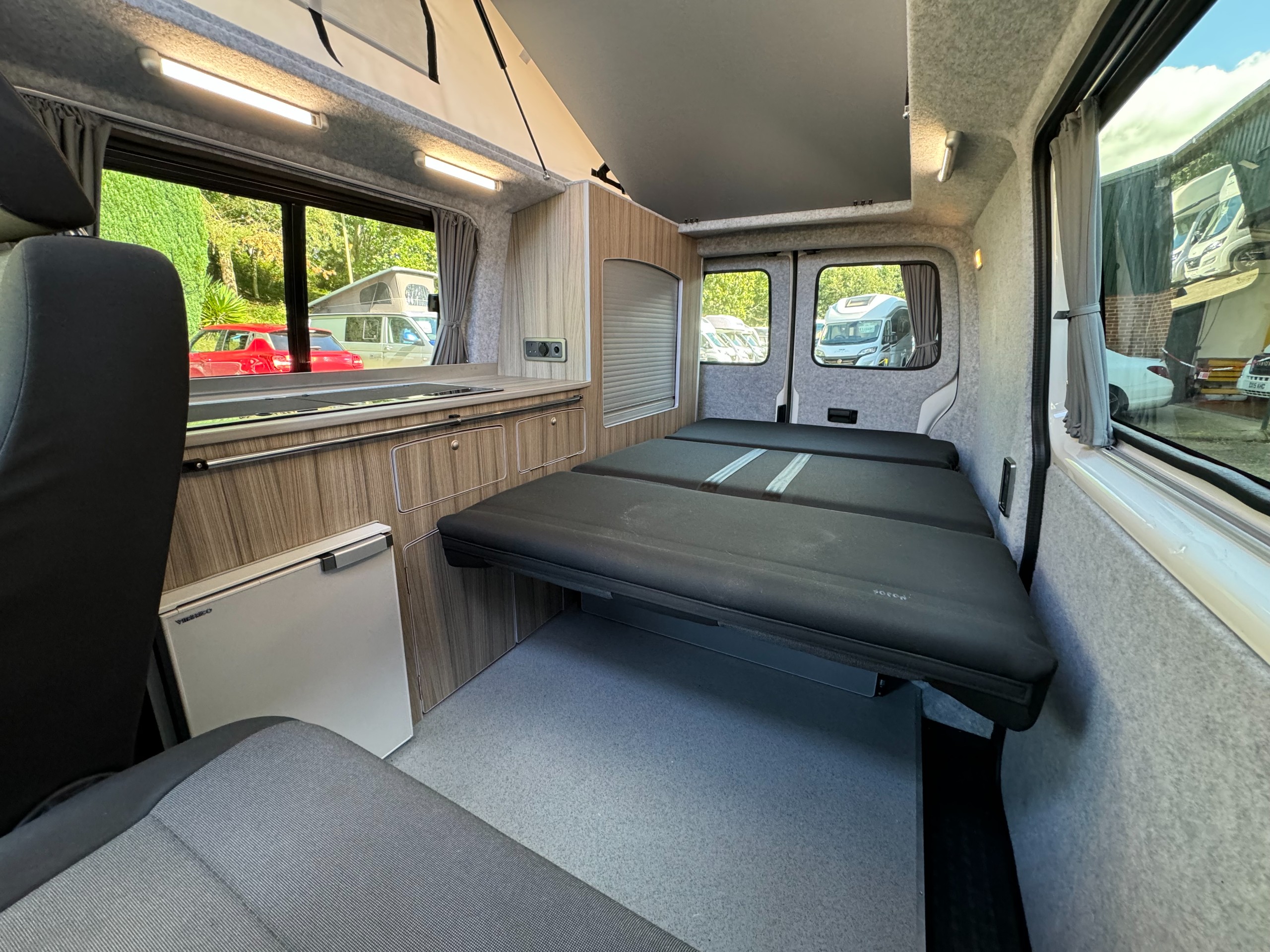 2017 Volkswagen Transporter T6 Funky Dubz