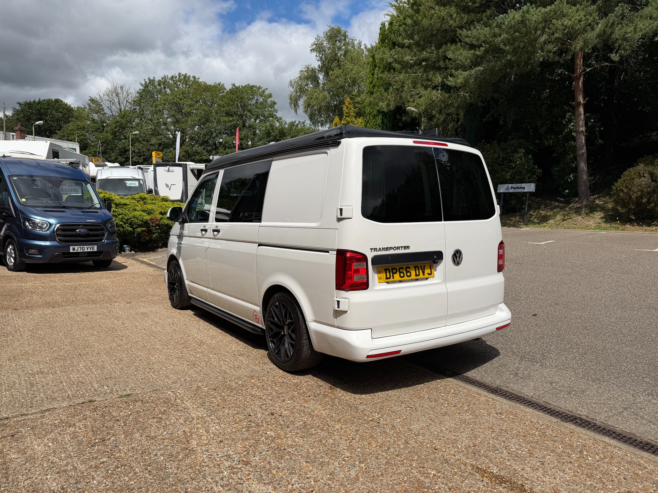 2017 Volkswagen Transporter T6 Funky Dubz