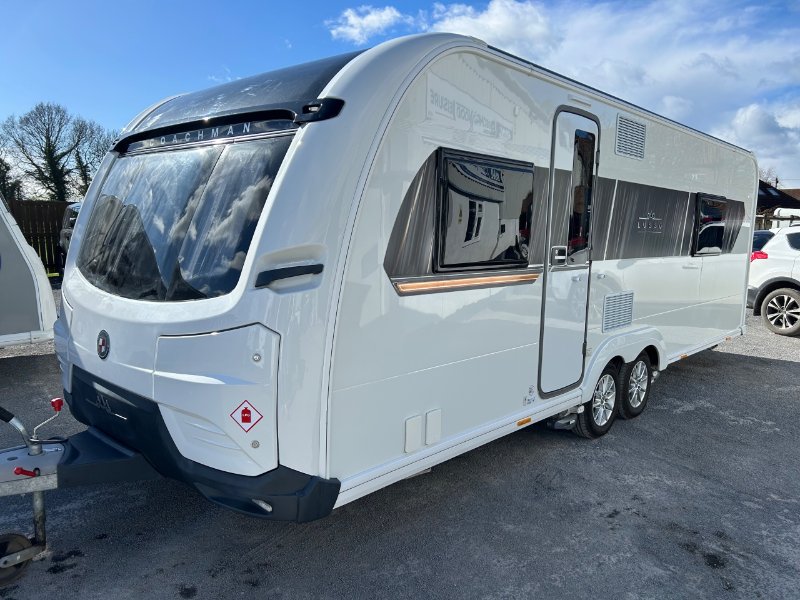 Exterior - Front