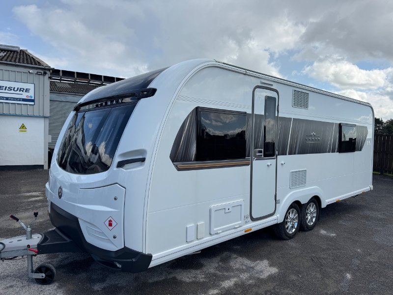 Exterior - Front