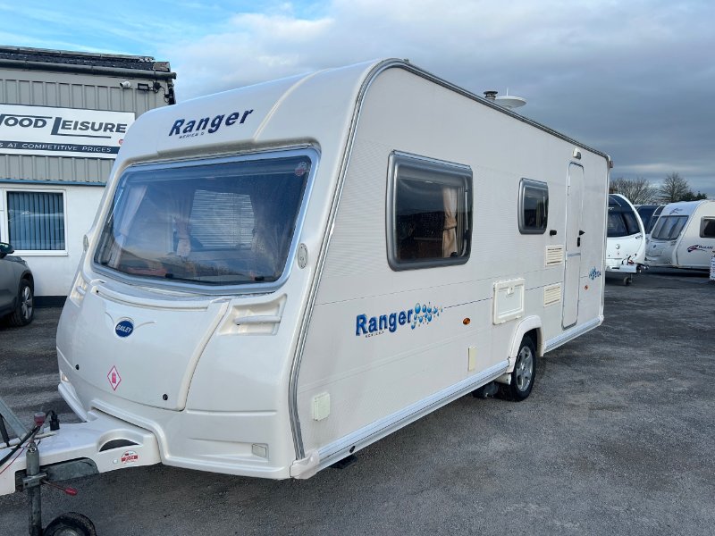 Exterior - Front