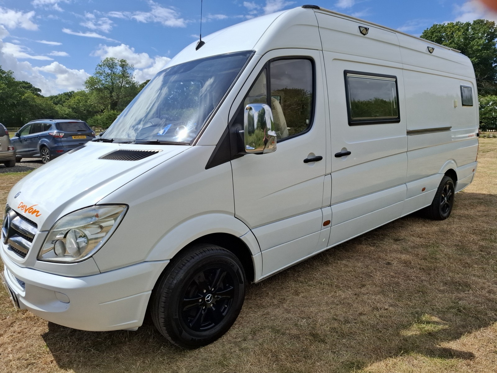 2008 Mercedes-Benz Sprinter Devon Conversion - Rare Full-Width Washroom