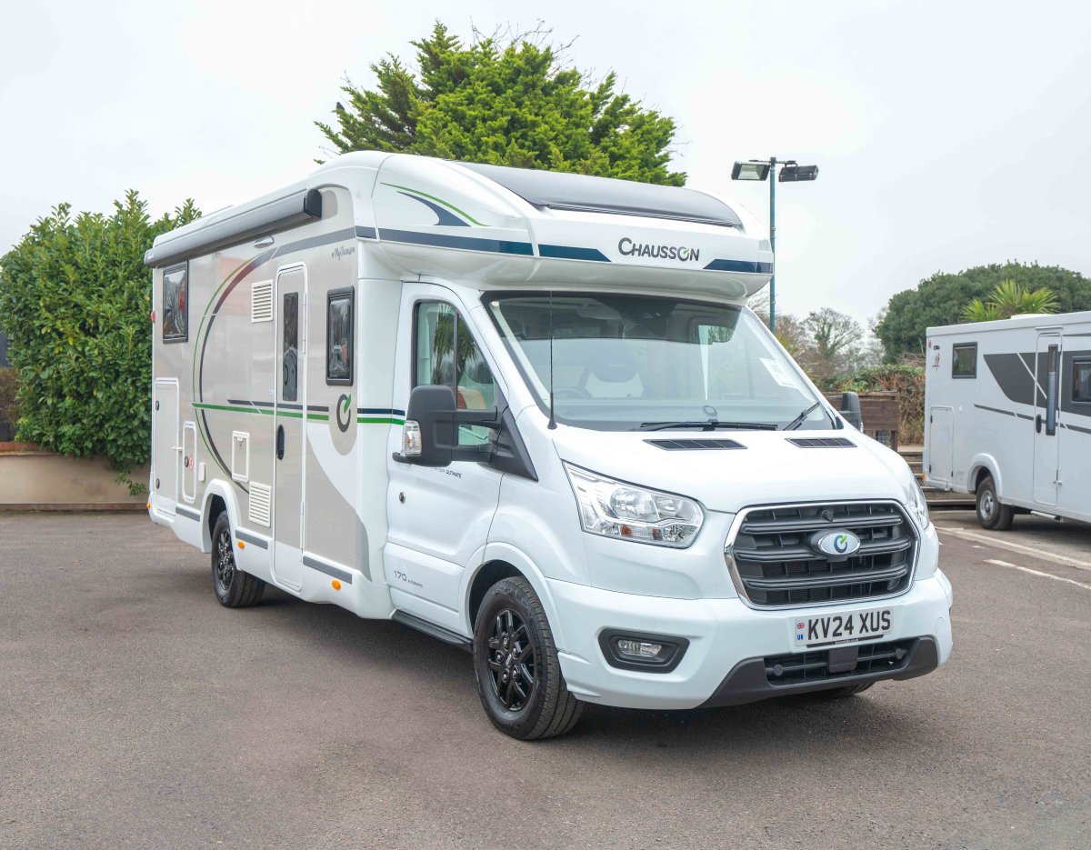 Ford Chausson Titanium Ultimate 777 170BHP Auto - Exterior - Front