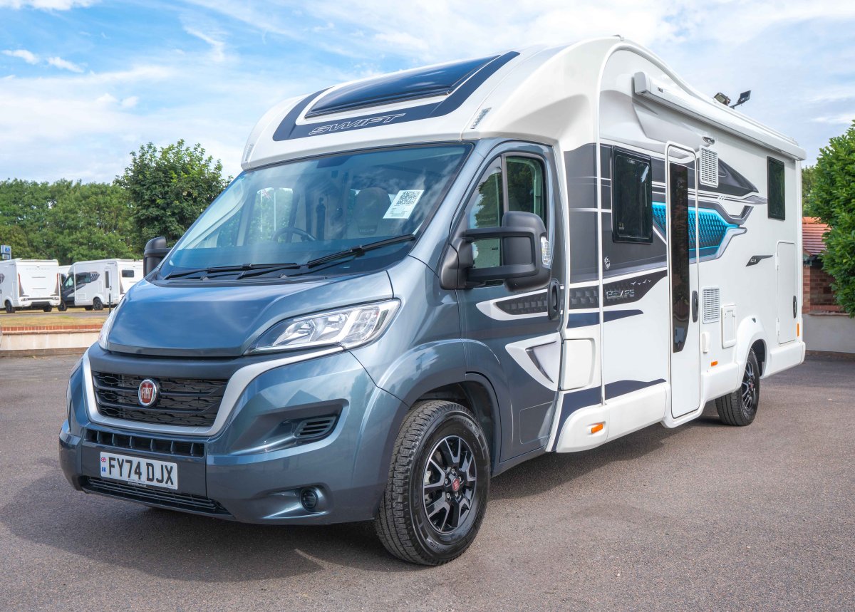 Swift Escape 684 140BHP