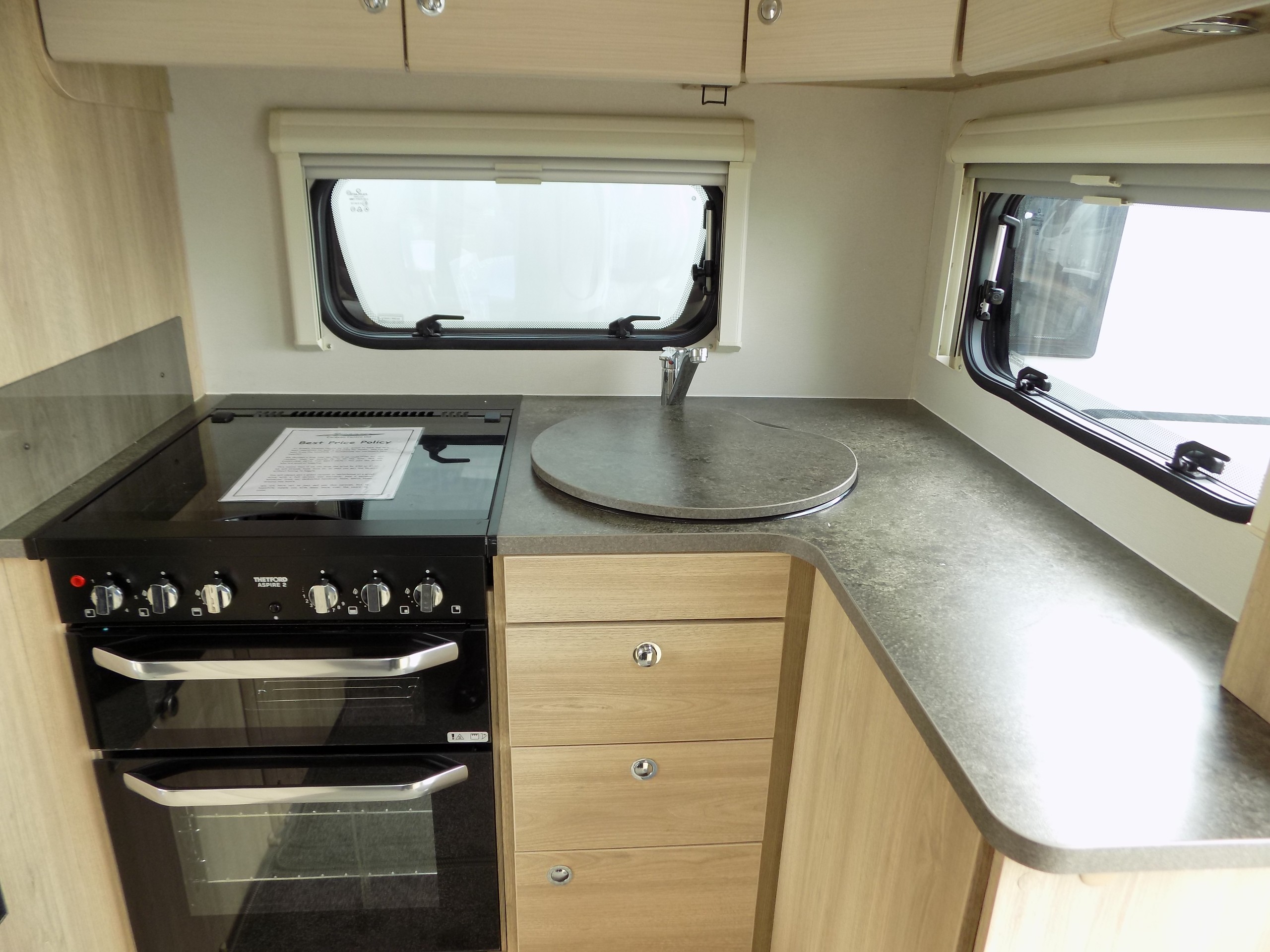 2018 Elddis Avante 462 Hartfield Sussex Special Edition