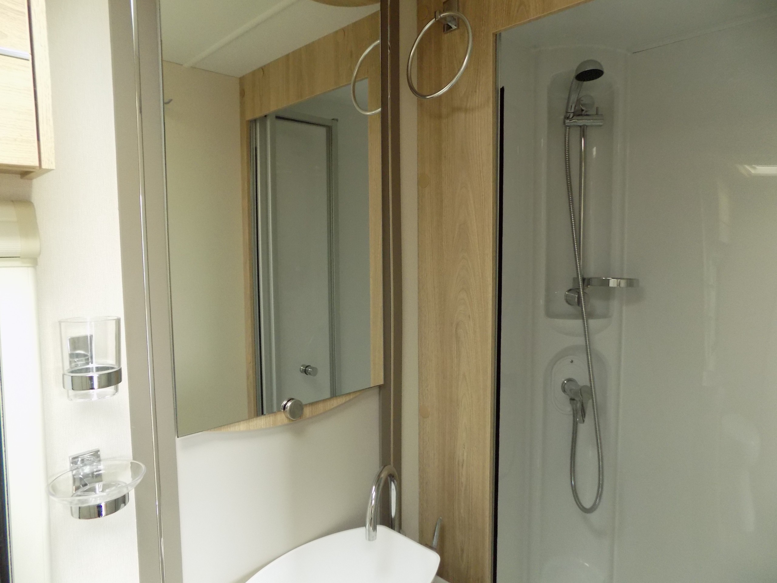 2018 Elddis Avante 462 Hartfield Sussex Special Edition