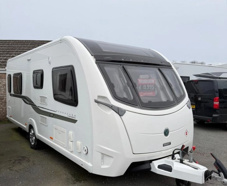Bessacarr Cameo 580 - Exterior - Front
