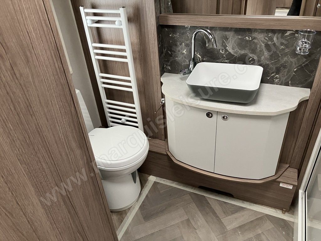 2026 Coachman VIP 520