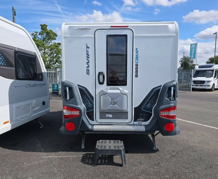 Exterior - Rear