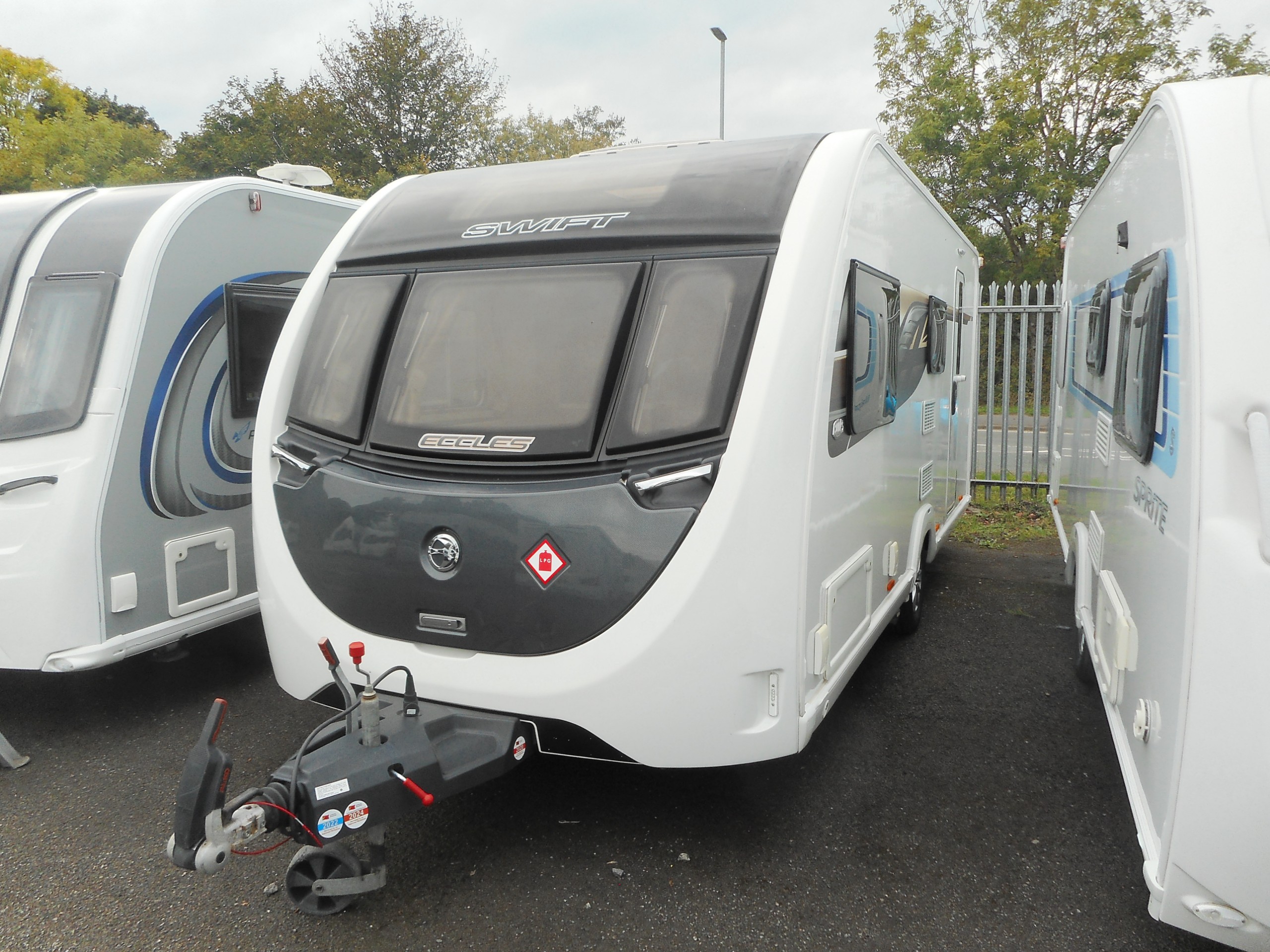 Swift Eccles 530 Alde - Exterior - Front