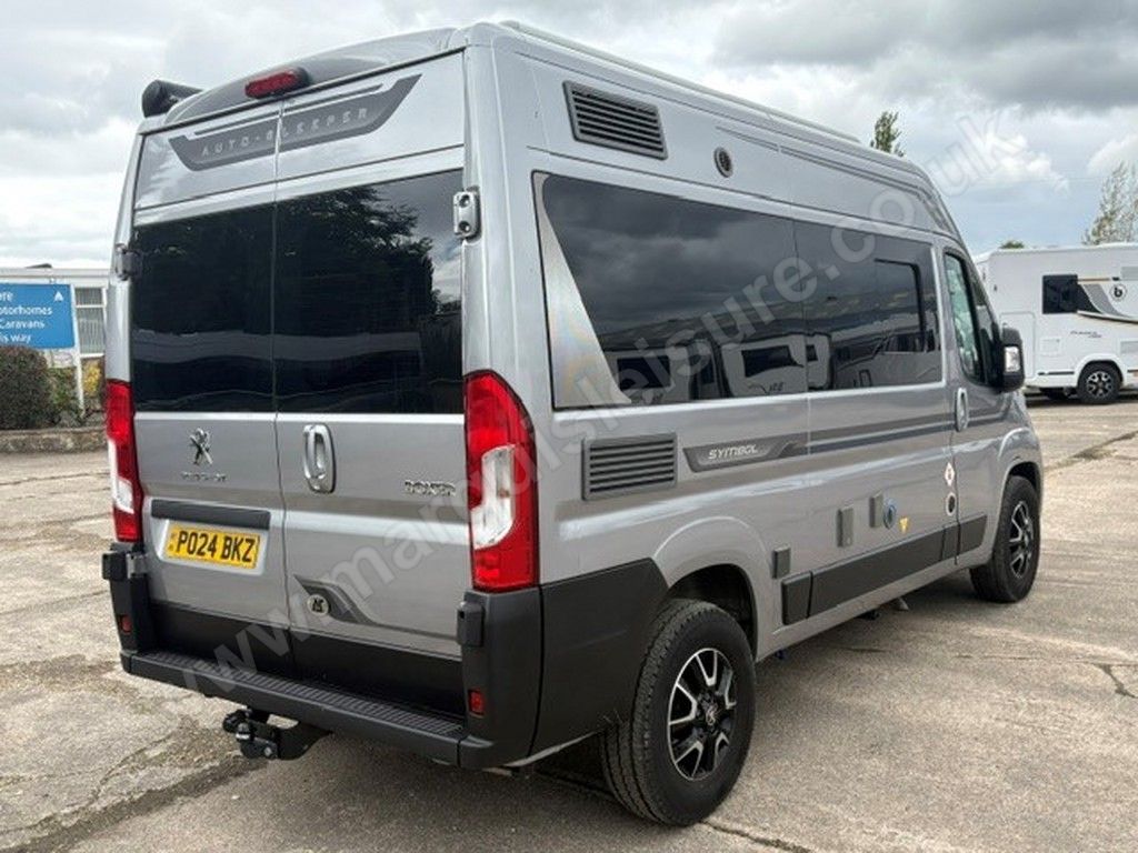 Exterior - Rear