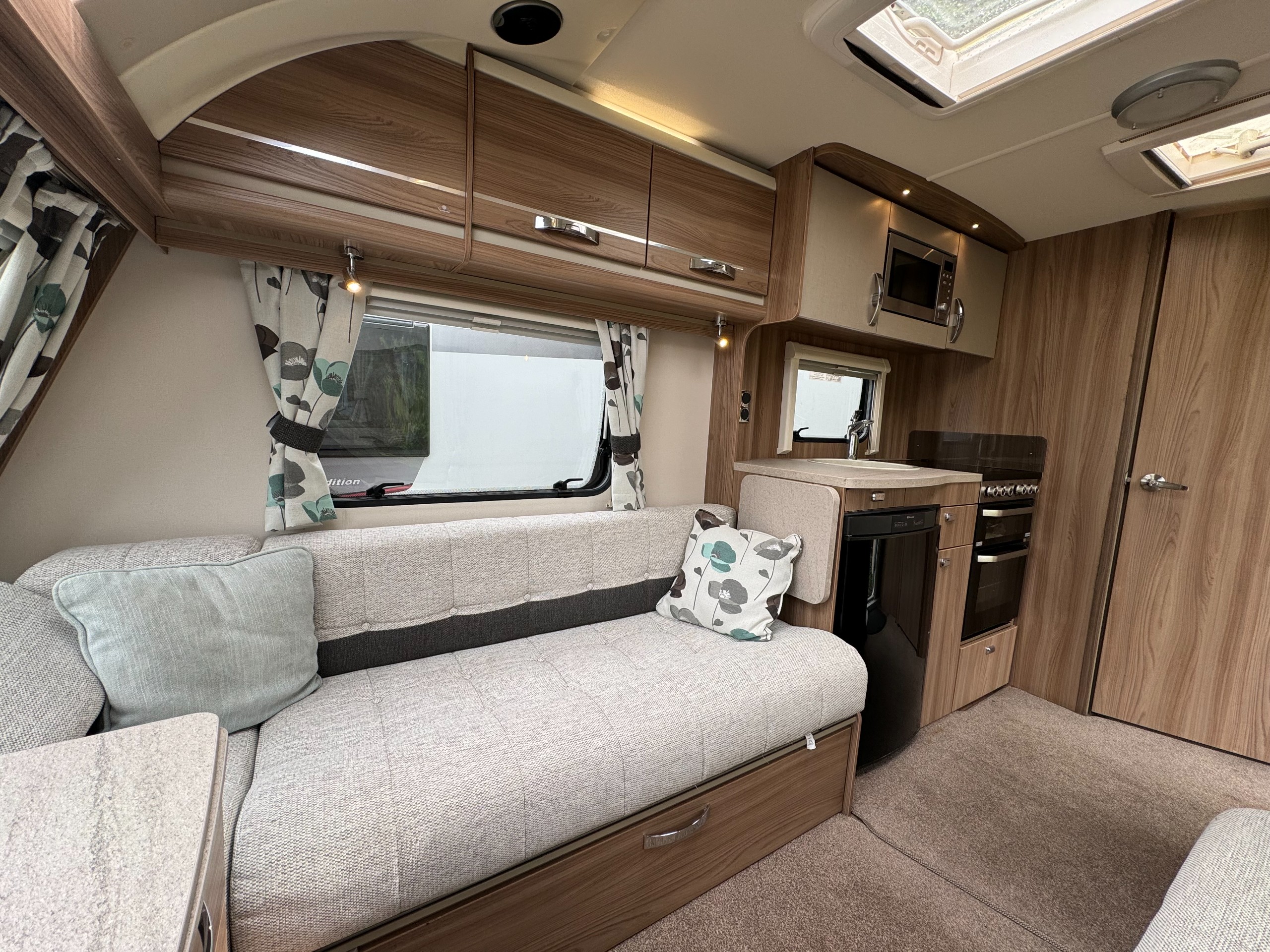 2015 Swift Challenger Sport 442