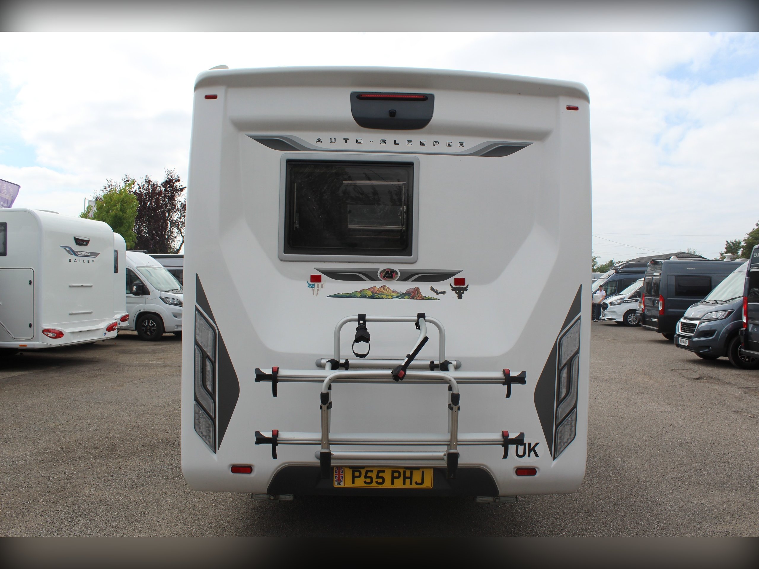 Exterior - Rear