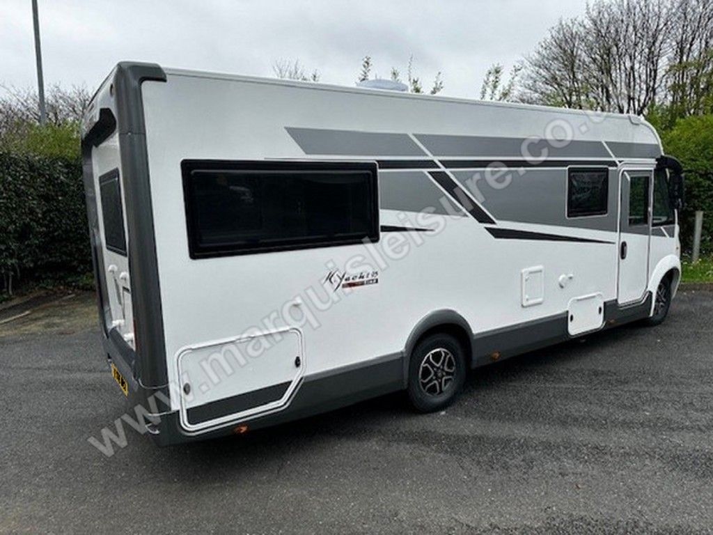 Exterior - Rear