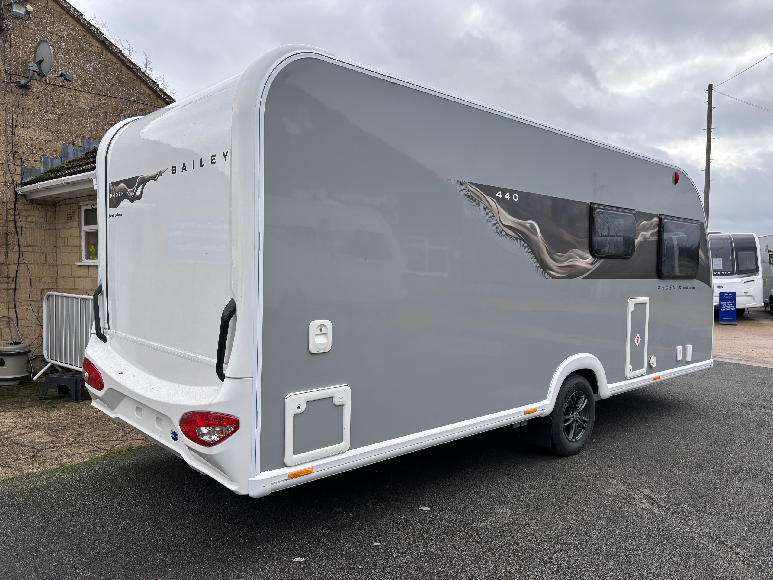 Exterior - Rear