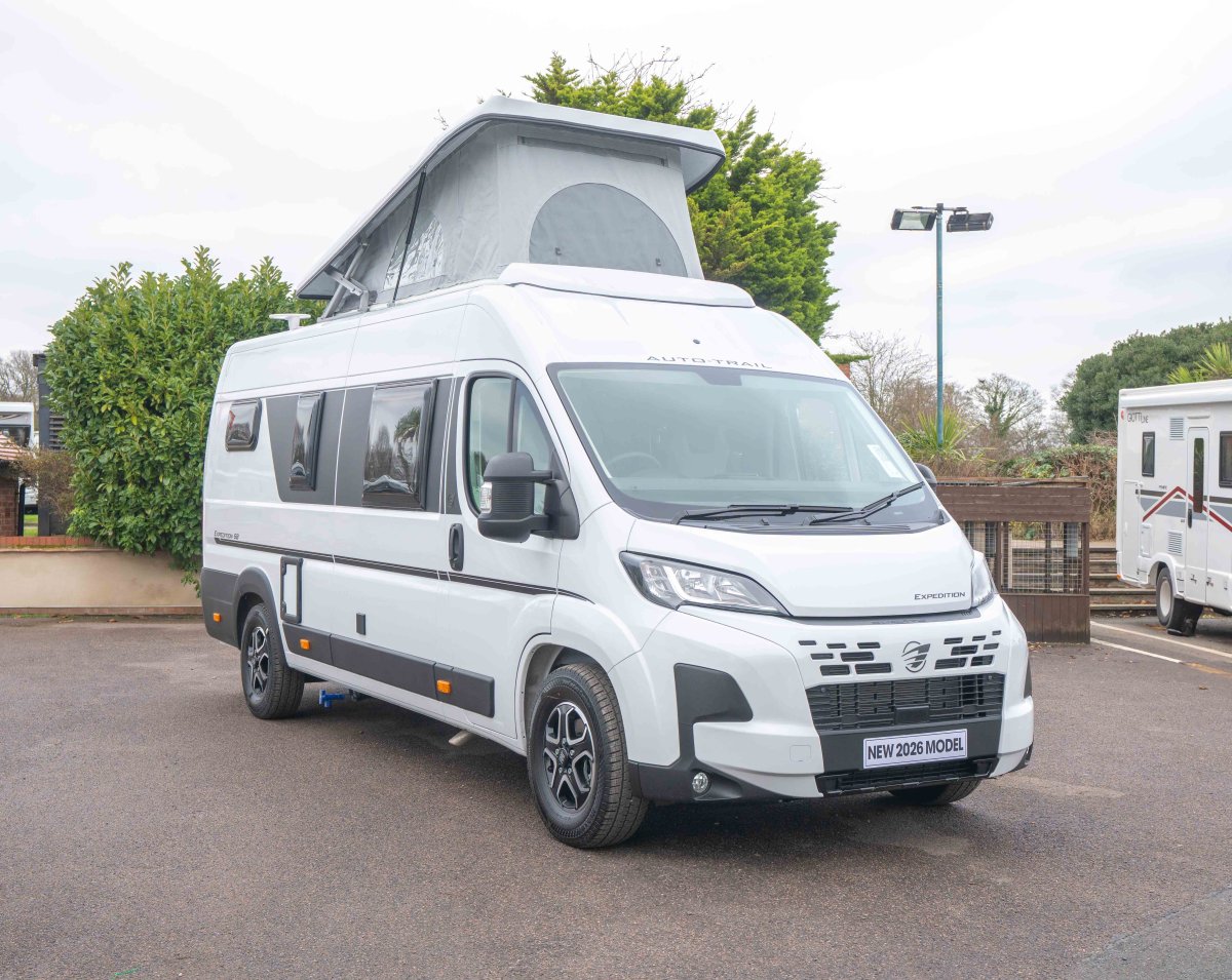 Auto-Trail Expedition 68 140BHP Automatic 2-Berth Motorhome