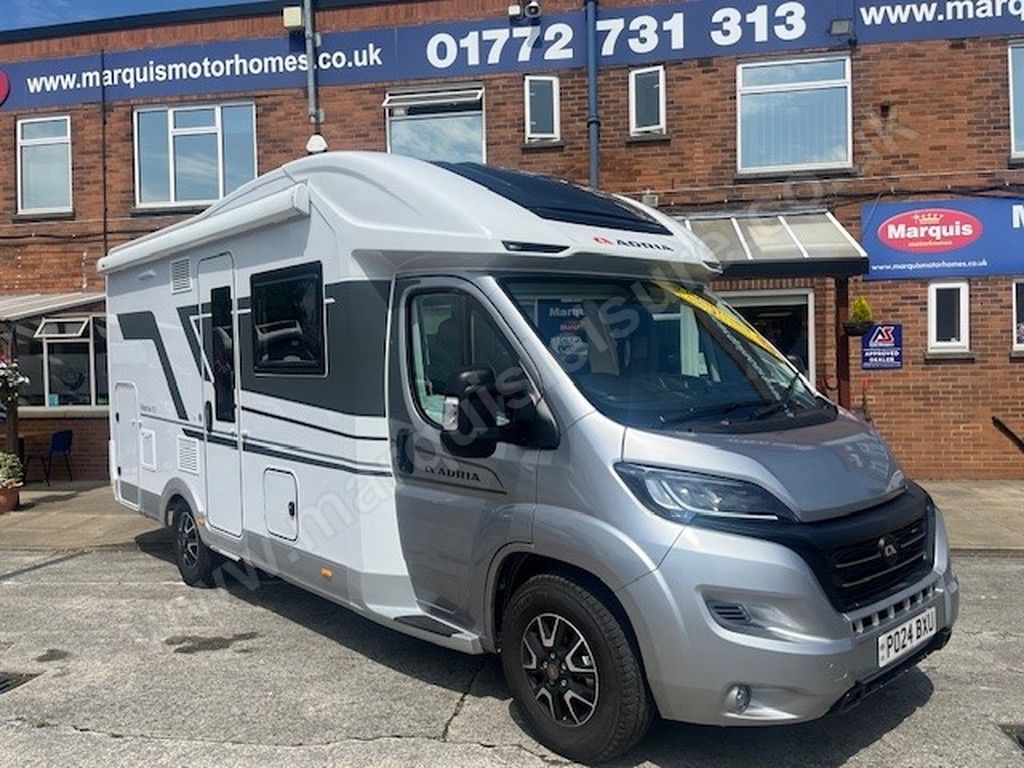 2024 Adria MATRIX PLUS 600 DT - Exterior - Front