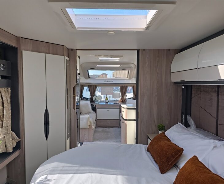 Swift Elegance Grande 845