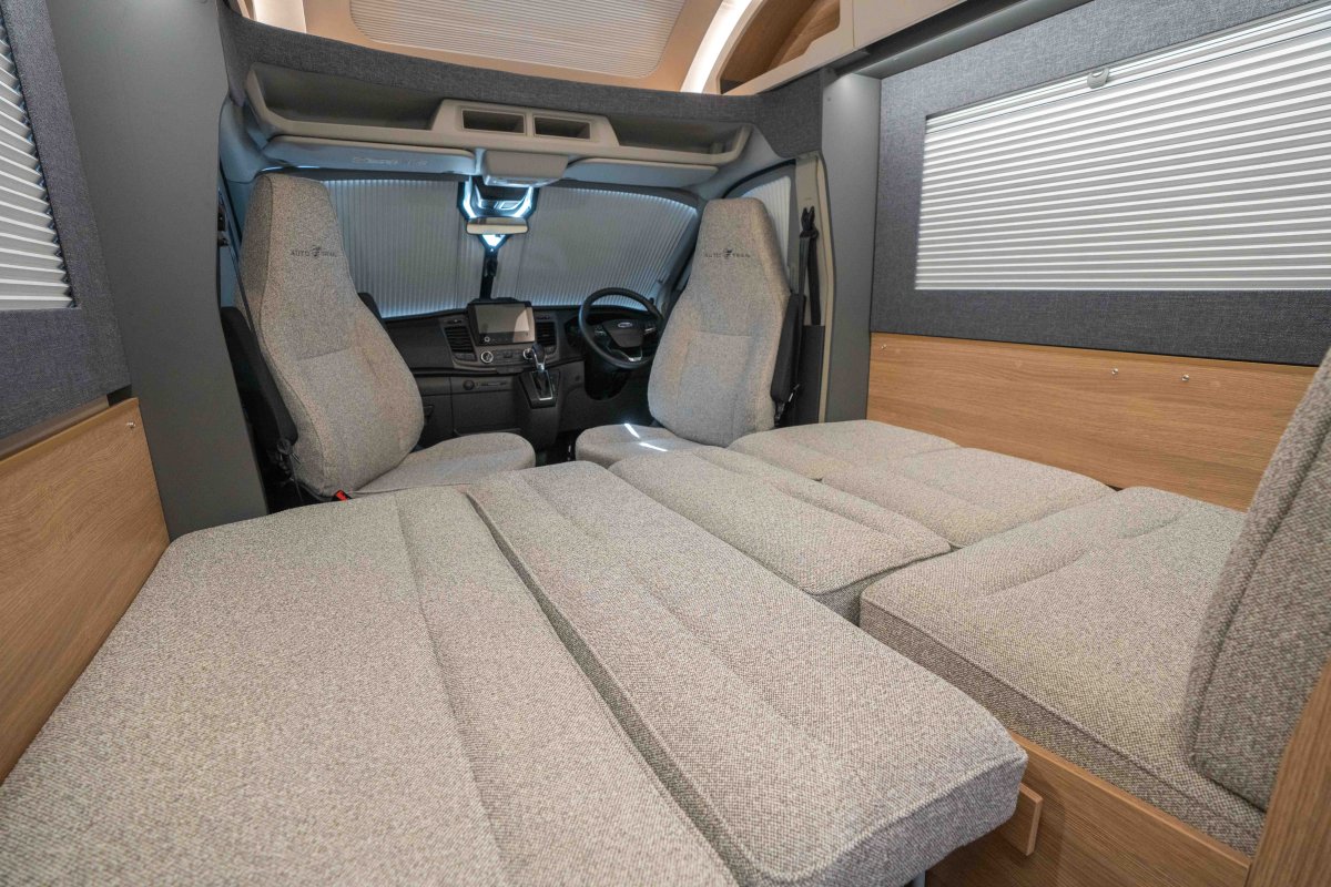 2024 Auto-Trail Excel 675B 170BHP Auto