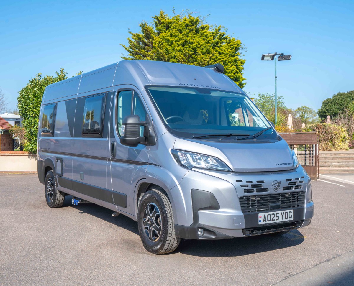 Fiat Autotrail Expedition 67 140BHP Auto - Exterior - Front