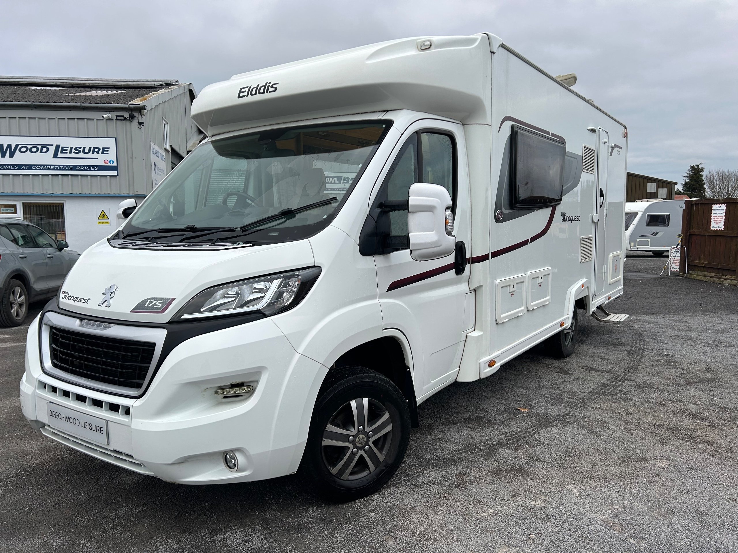 2016 Elddis Autoquest 175 - Exterior - Front