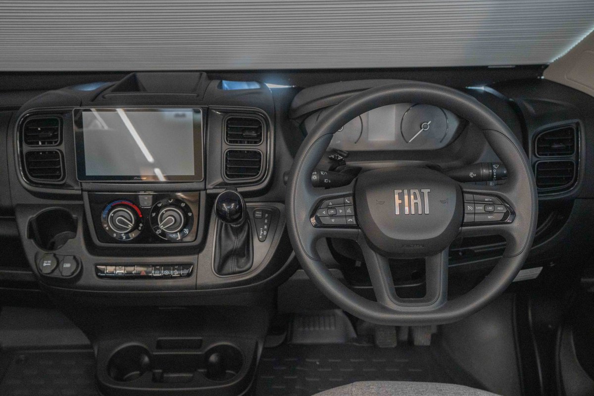 Auto-Trail Expedition 68 XL Flex 140BHP Automatic 2-Berth Motorhome - Living Area