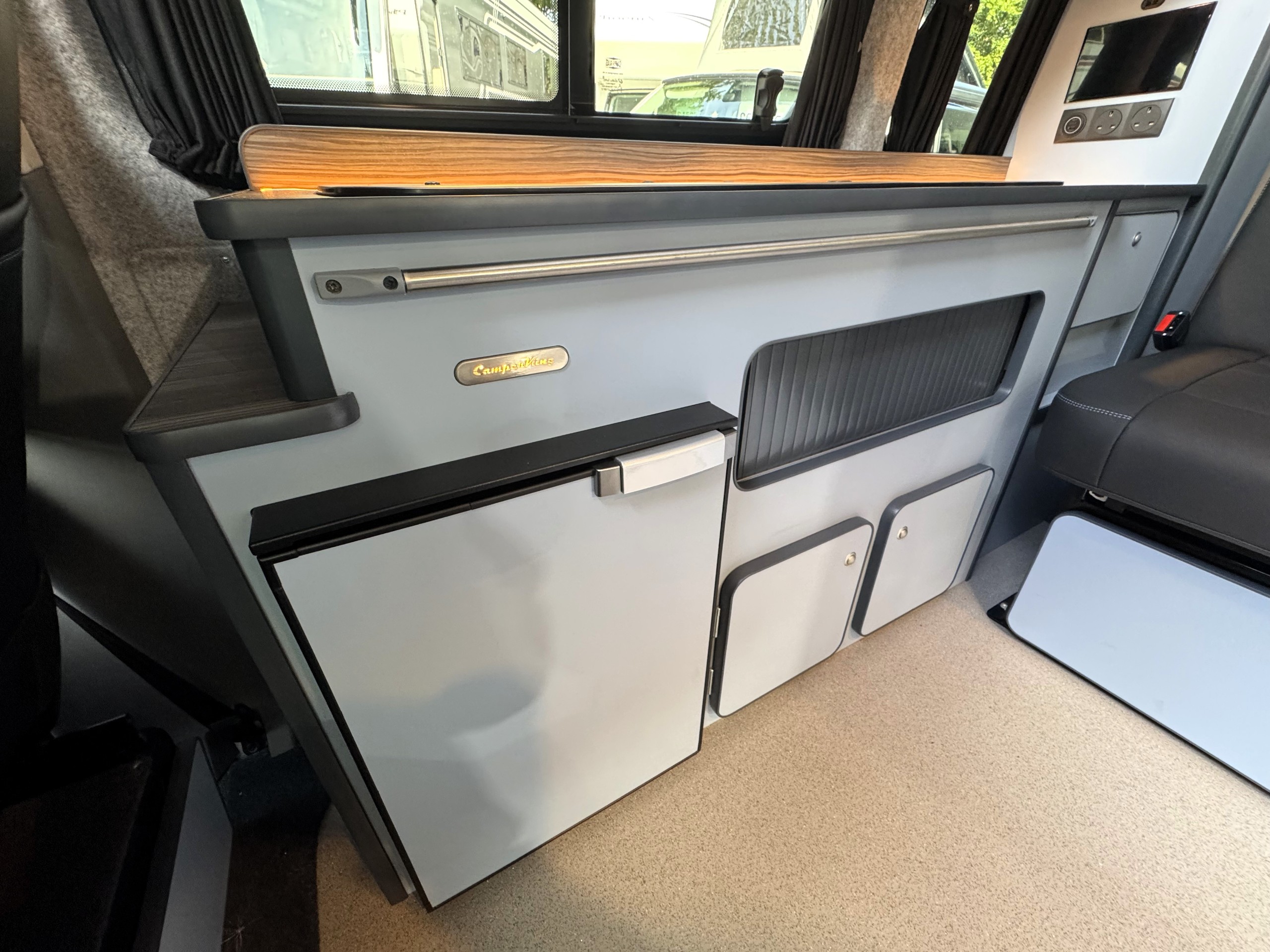 2022 Volkswagen Transporter Camper King SWB St Tropez