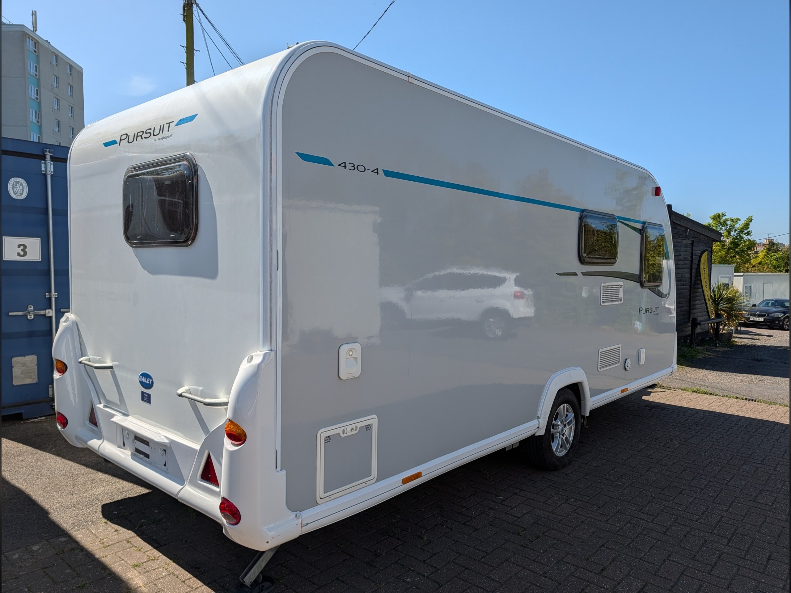 Exterior - Rear