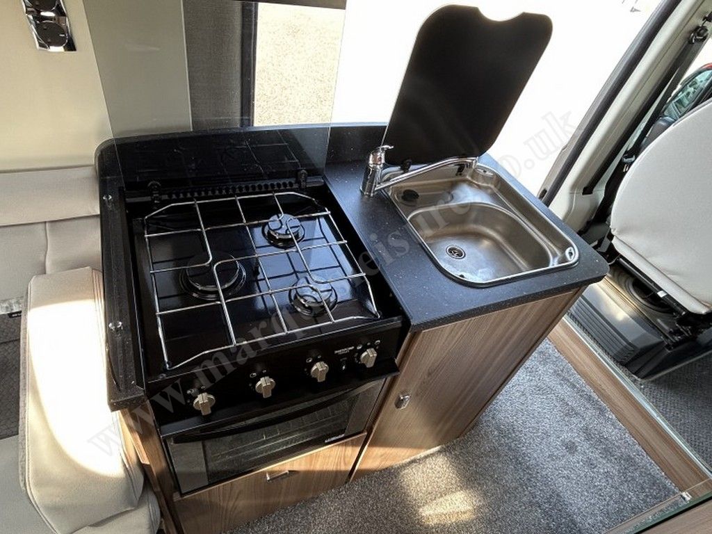 2019 Swift SELECT 122