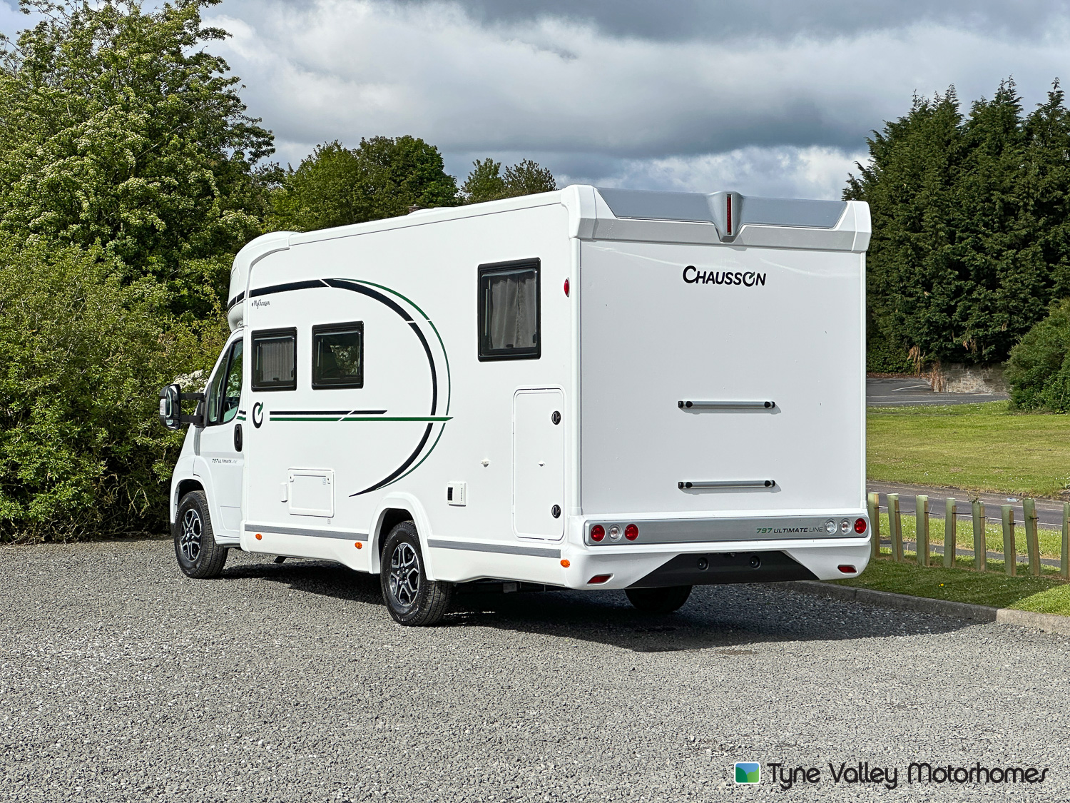 Exterior - Rear