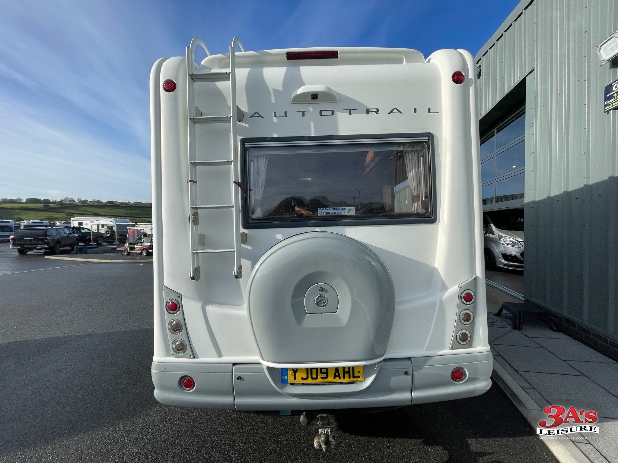 Exterior - Rear