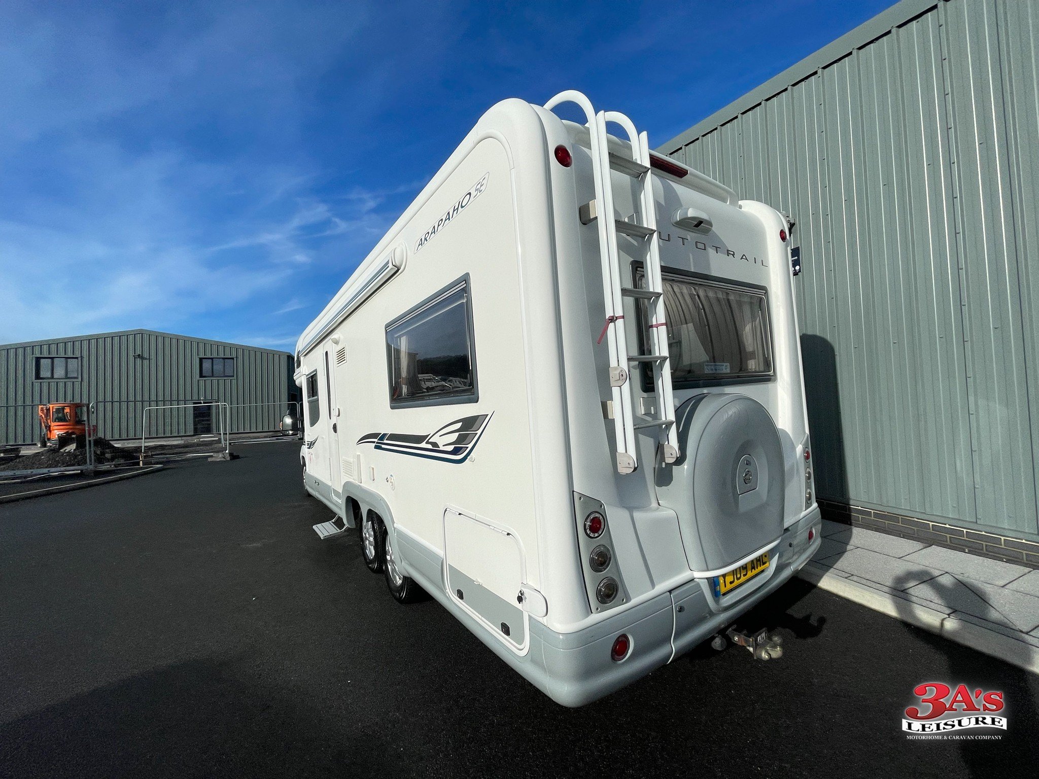 Exterior - Rear