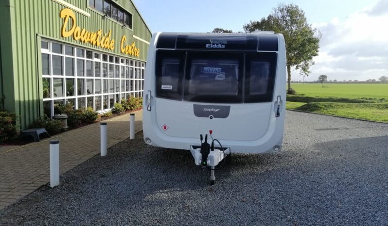 Elddis Crusader Zephyr - Exterior - Front