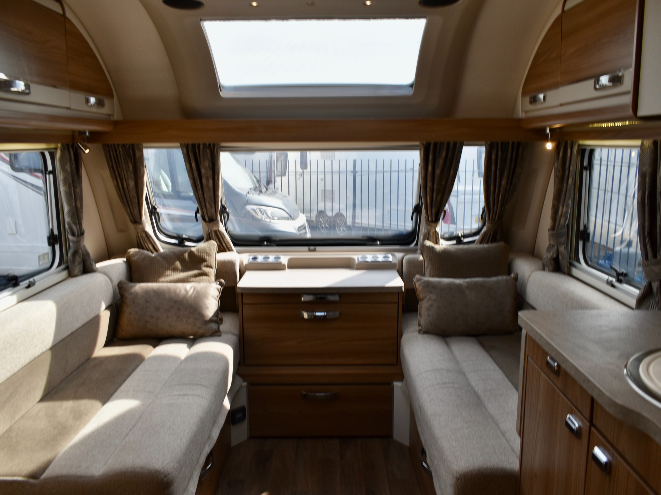 2022 Swift Challenger X835 - DEPOSIT NOW TAKEN