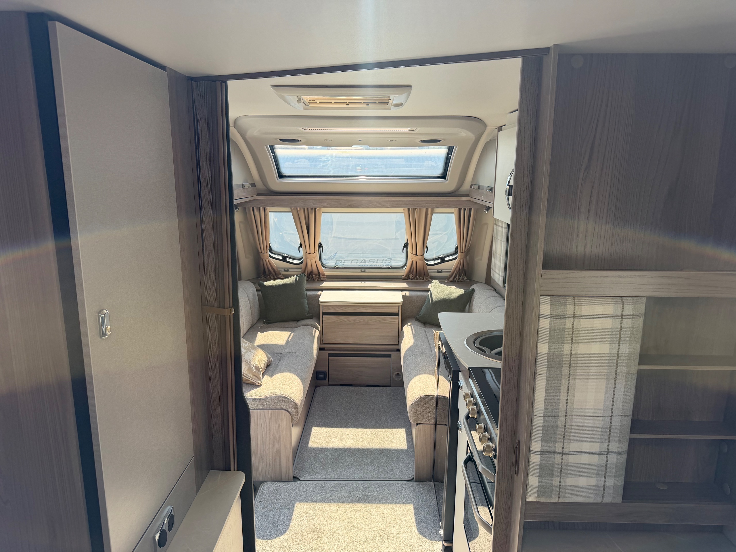 2023 Swift Challenger SE 580