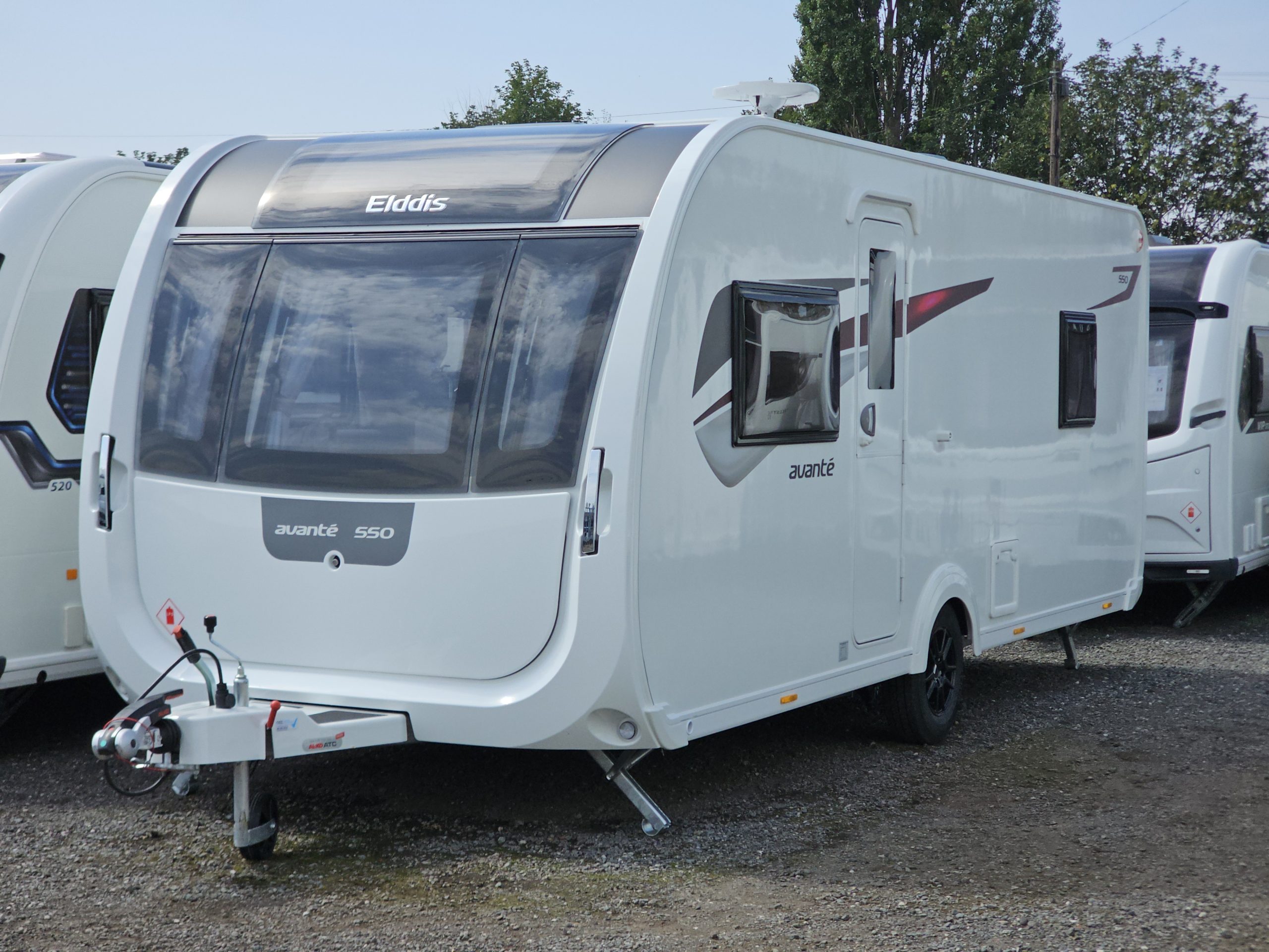 2020 Elddis Avante 550 - 4-Berth Caravan with Fixed French Bed - Exterior - Front