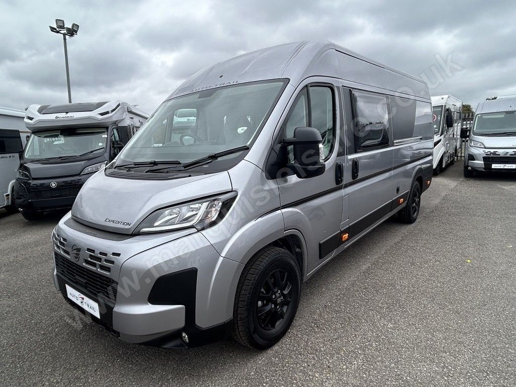 2014 Auto-Trail Expedition 68 Used 4-Berth Motorhome with Fixed Bed