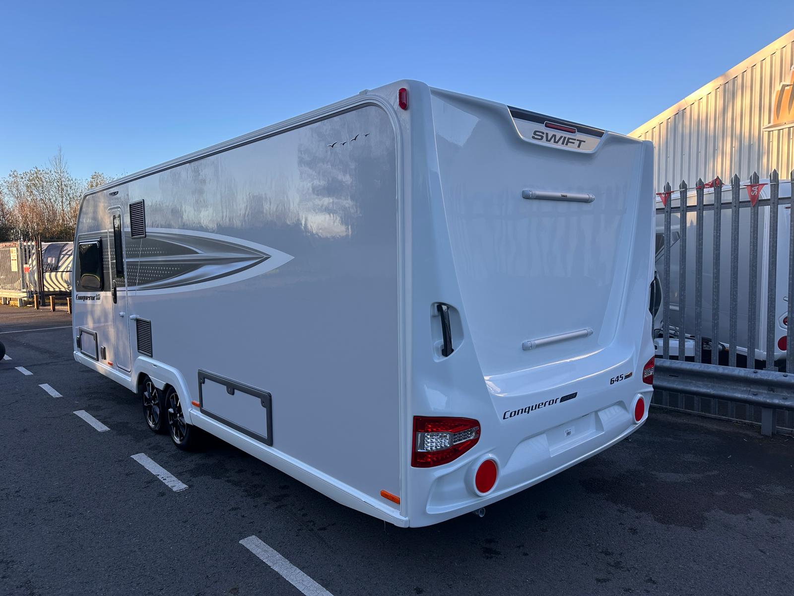 Swift Conqueror Grande 645- 2026 Caravan - Exterior - Front