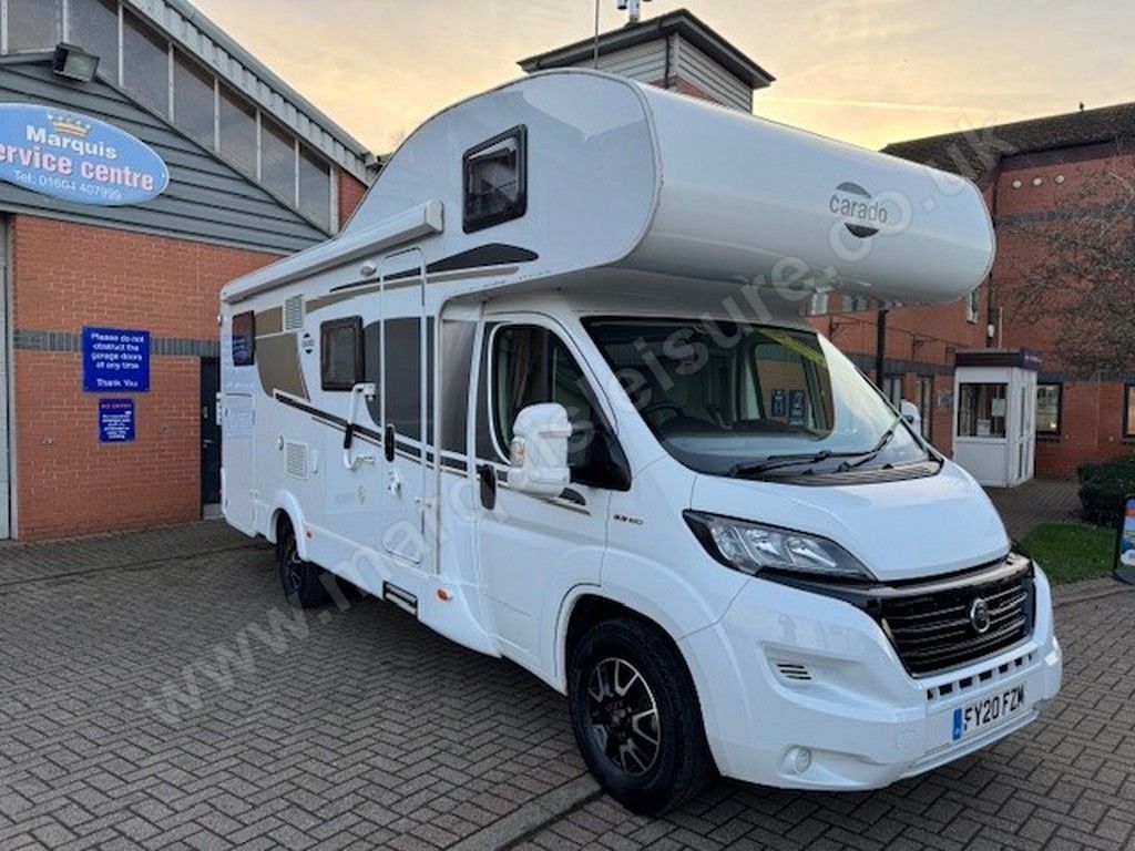 Hymer CARADO A464