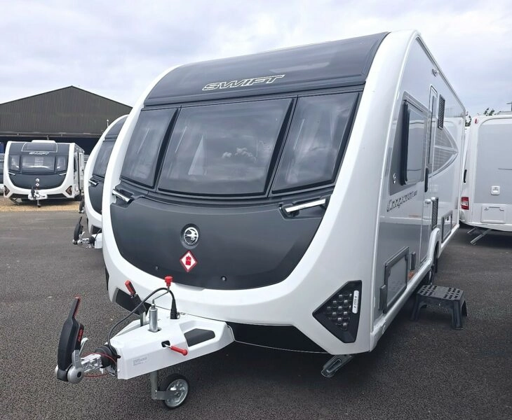 Exterior - Front