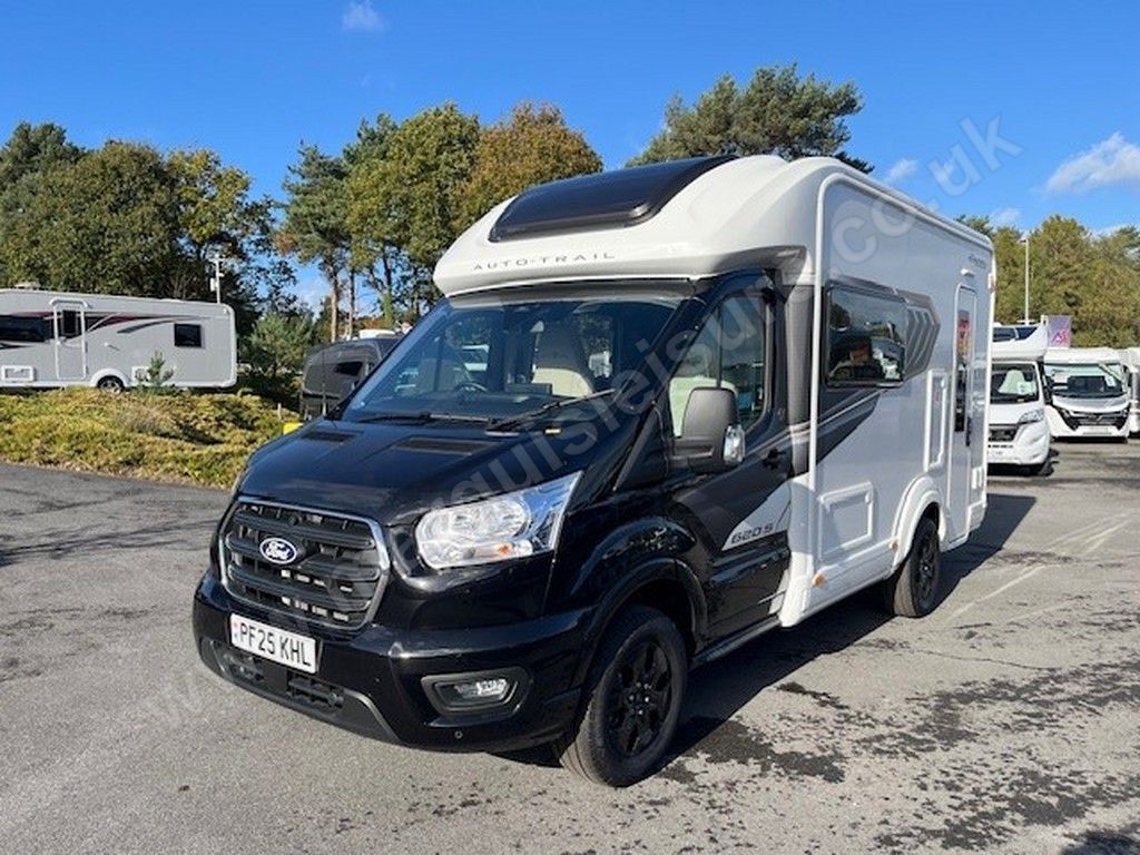 2025 Auto-Trail EXCEL 620 S - Exterior - Front