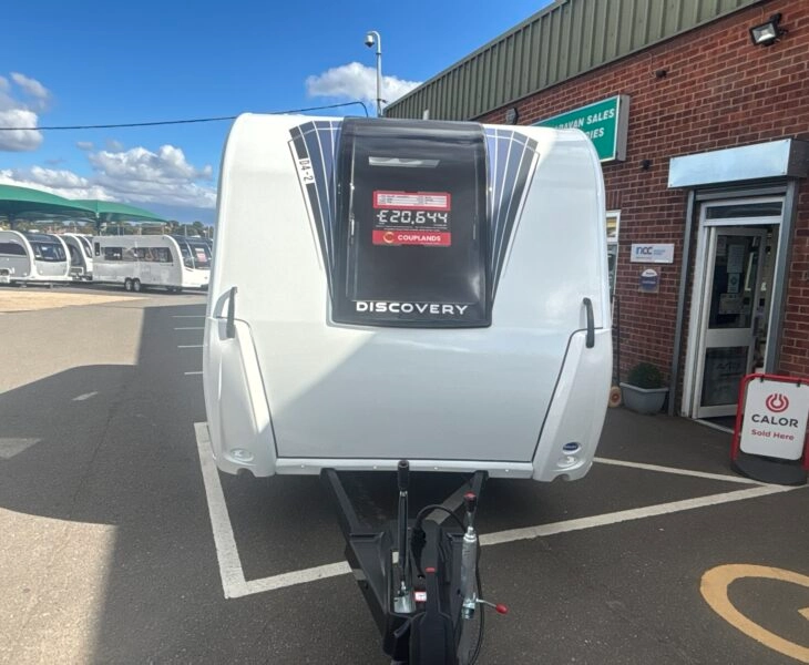 Bailey Discovery D4 2 - Exterior - Front