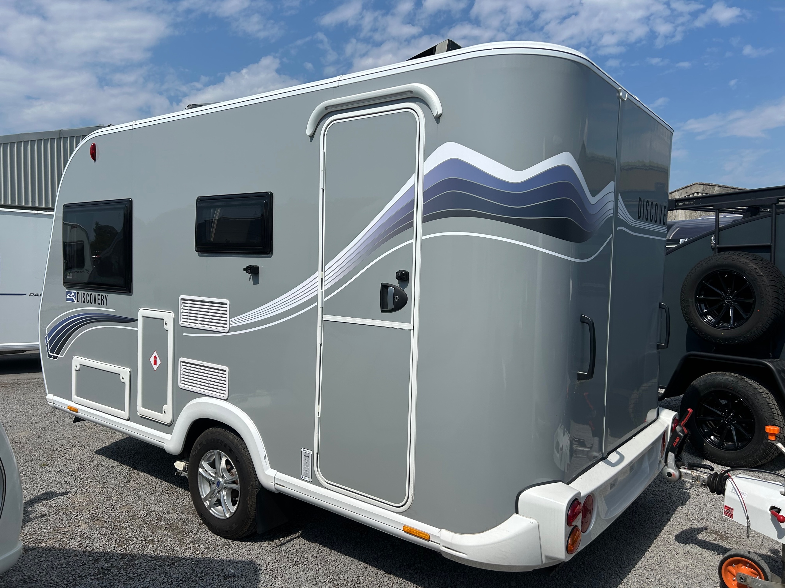 Exterior - Rear