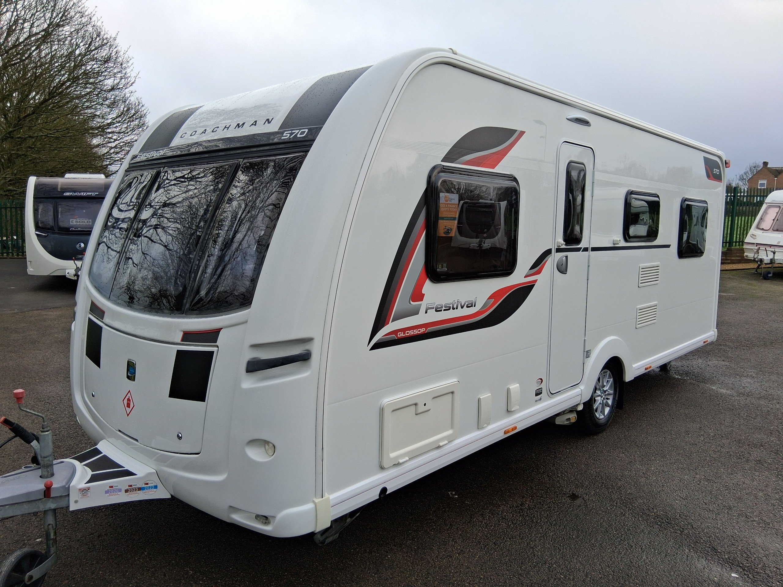 Coachman Vision - Exterior - Front